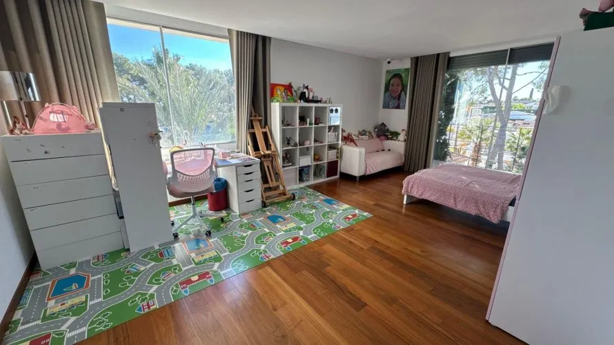 Villa de 4 chambres à Riba-roja de Turia, Spain No. 1482 № 17