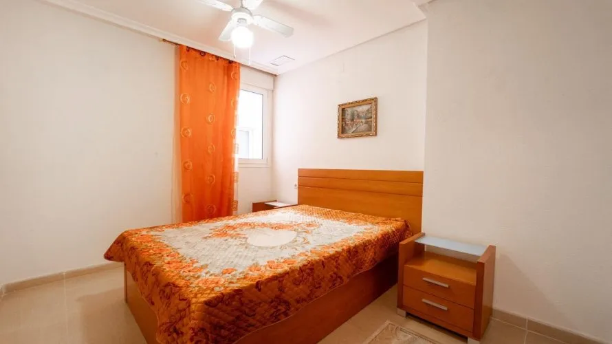 Apartment de 2 chambres à Torrevieja, Spain No. 2673 № 6