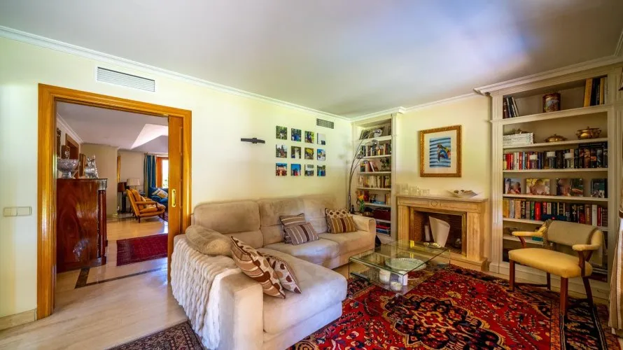 Apartment de 6 chambres à Pozuelo de Alarcon, Spain No. 1451 № 17