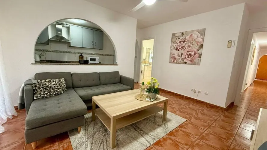 Apartment de 2 chambres à Torrevieja, Spain No. 2642 № 18
