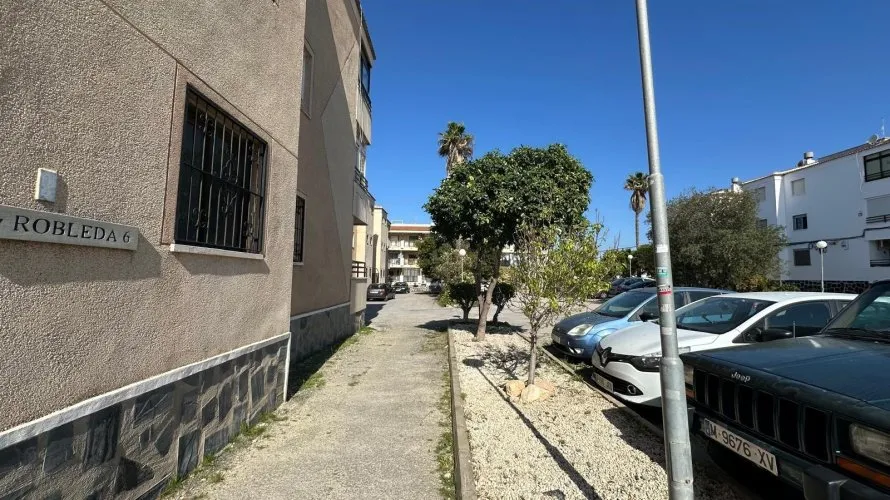 Apartment de 1 chambre à Torrevieja, Spain No. 2770