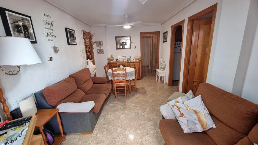Apartment de 2 chambres à Torrevieja, Spain No. 2698 № 1
