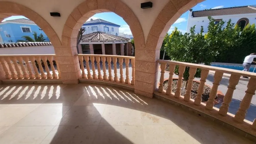 Villa de 4 chambres à Rojales, Spain No. 3037 № 19