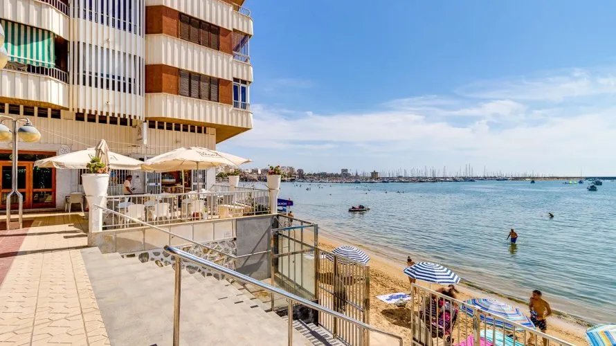Apartment de 100m² à Torrevieja, Spain No. 2965 № 1