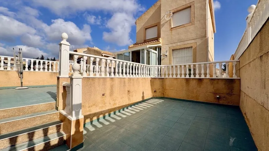 House de 4 chambres à Torrevieja, Spain No. 2990 № 13
