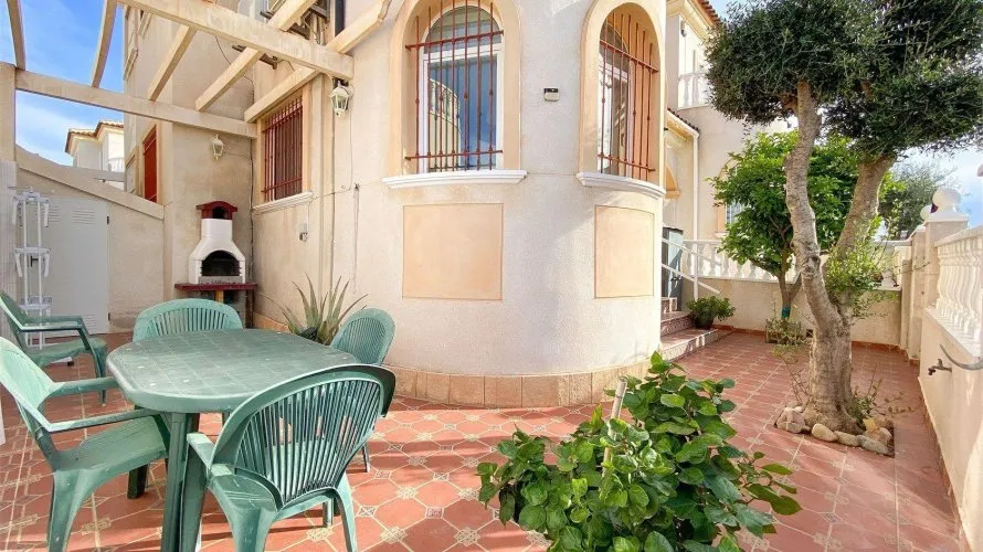 House de 3 chambres à Torrevieja, Spain No. 3049 № 8