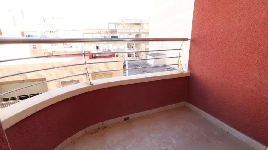 Apartment de 1 chambre à Torrevieja, Spain No. 2980