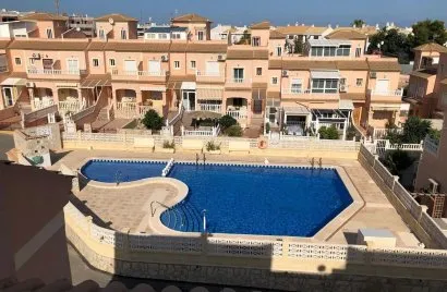 Duplex de 3 chambres à La Zenia, Spain No. 3052