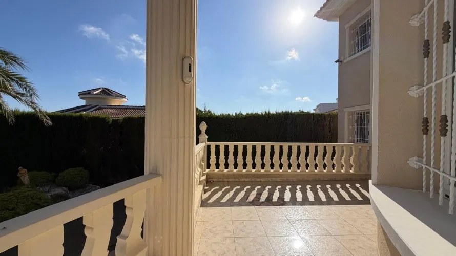 Villa de 6 chambres à Rojales, Spain No. 2966 № 27