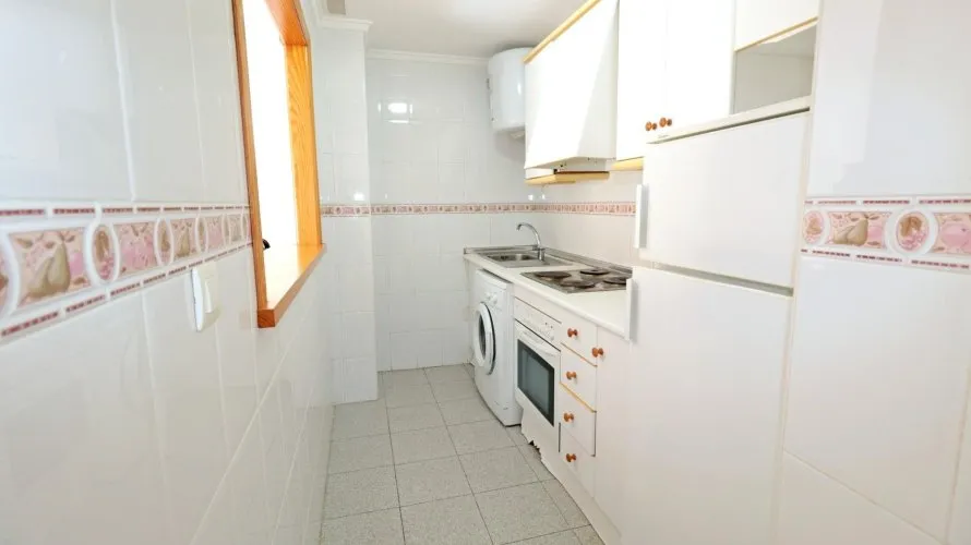 Apartment de 2 chambres à Torrevieja, Spain No. 3056 № 9