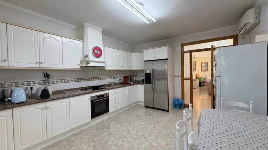 Villa de 6 chambres à Rojales, Spain No. 2966 № 10