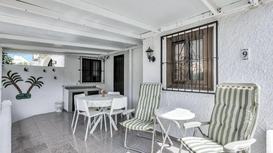 House de 42m² à Alicante, Spain No. 3025 № 12