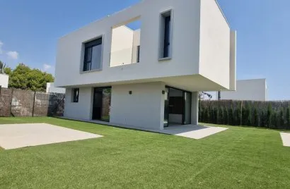 Villa de 3 chambres à La Font, Spain No. 2943