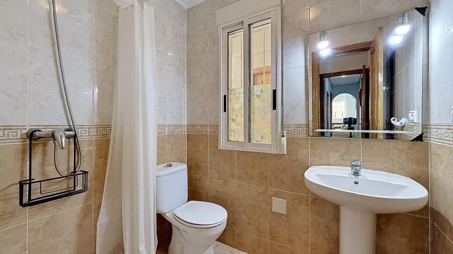 Apartment de 1 chambre à Torrevieja, Spain No. 3010 № 9