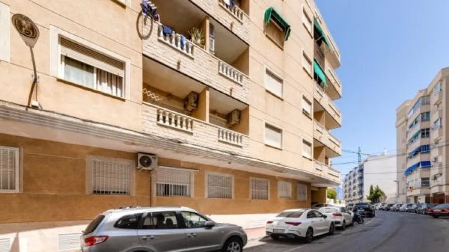 Apartment de 2 chambres à Torrevieja, Spain No. 2974 № 2