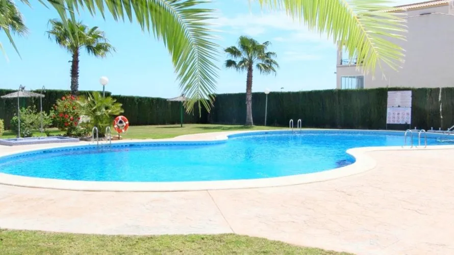Apartment de 1 chambre à Alicante, Spain No. 3091