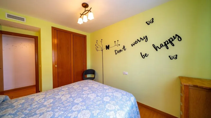 Apartment de 3 chambres à Alicante, Spain No. 3238 № 1