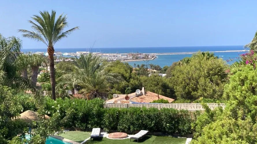 Villa de 180m² à Denia, Spain No. 3118 № 20