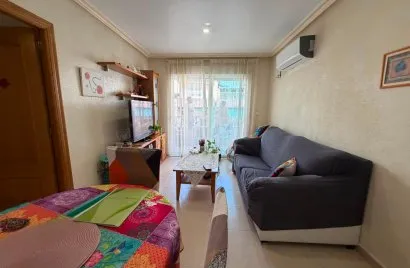 Apartment de 1 chambre à Torrevieja, Spain No. 3228