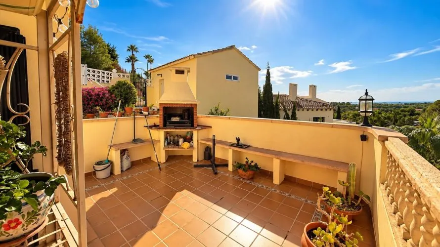 Villa de 220m² à Alicante, Spain No. 3278 № 17