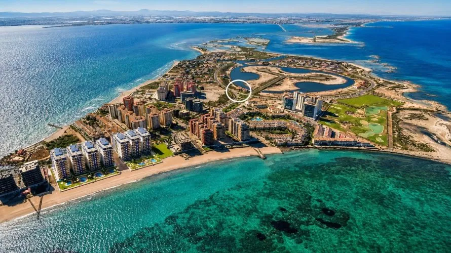 Villa de 3 chambres à La Manga del Mar Menor, Spain No. 3131 № 8