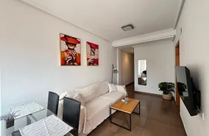 Apartment de 2 chambres à Torrevieja, Spain No. 3153