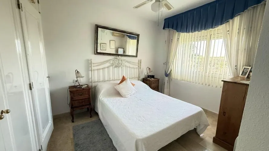Villa de 220m² à Alicante, Spain No. 3278 № 10