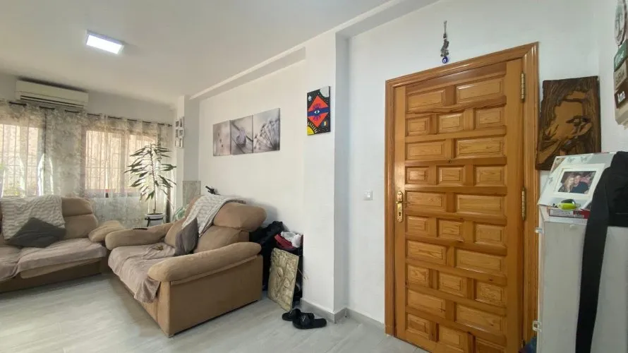 Apartment de 3 chambres à Torrevieja, Spain No. 3140 № 14