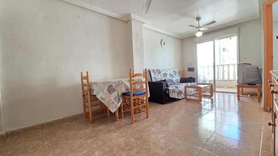 Apartment de 2 chambres à Torrevieja, Spain No. 3139 № 13