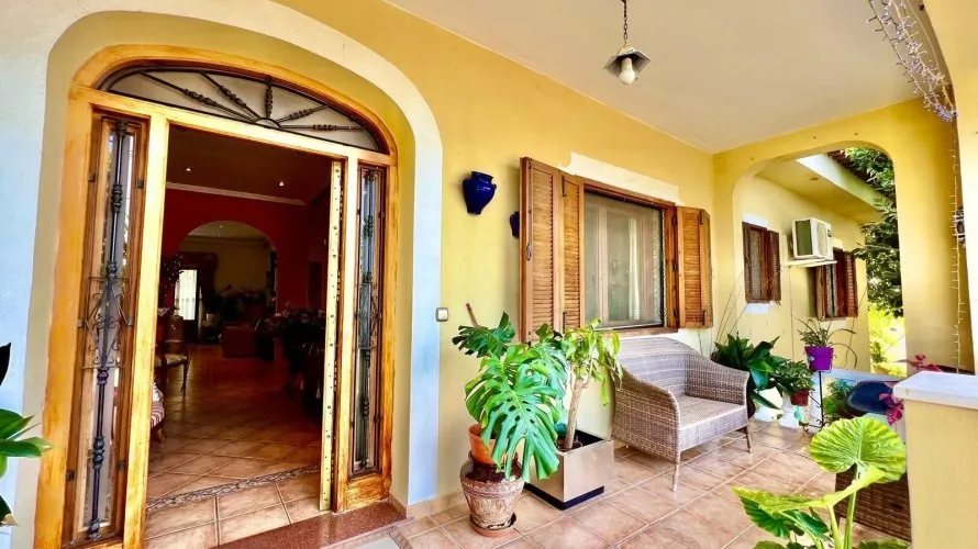 Villa de 3 chambres à Daya Vieja, Spain No. 3108 № 19