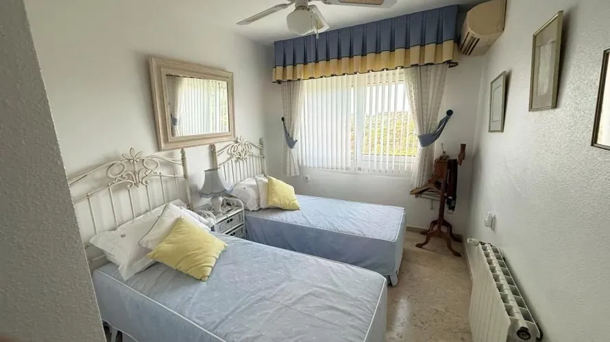 Villa de 220m² à Alicante, Spain No. 3278 № 7