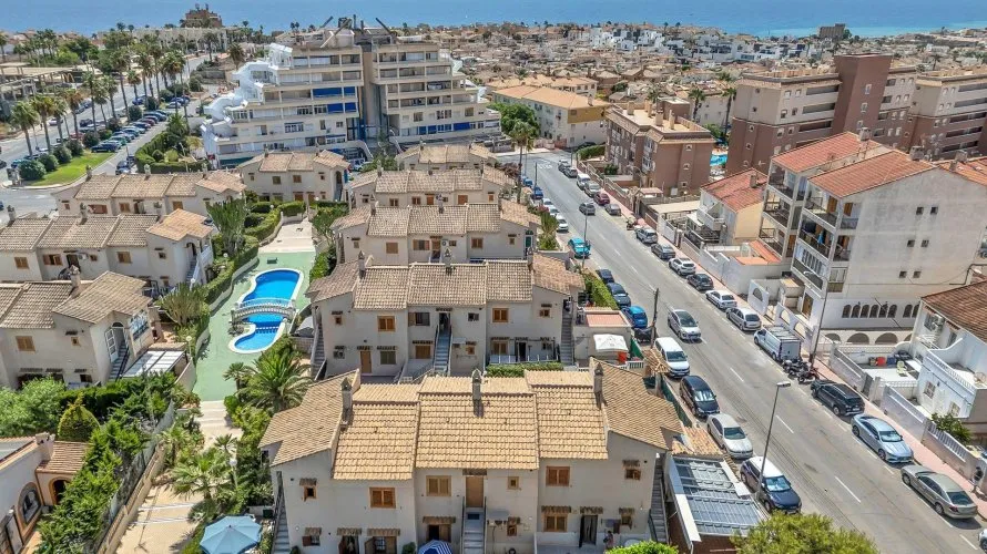 Apartment de 55m² à Torrevieja, Spain No. 3214