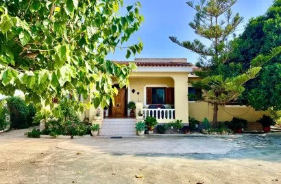 Villa de 3 chambres à Daya Vieja, Spain No. 3108