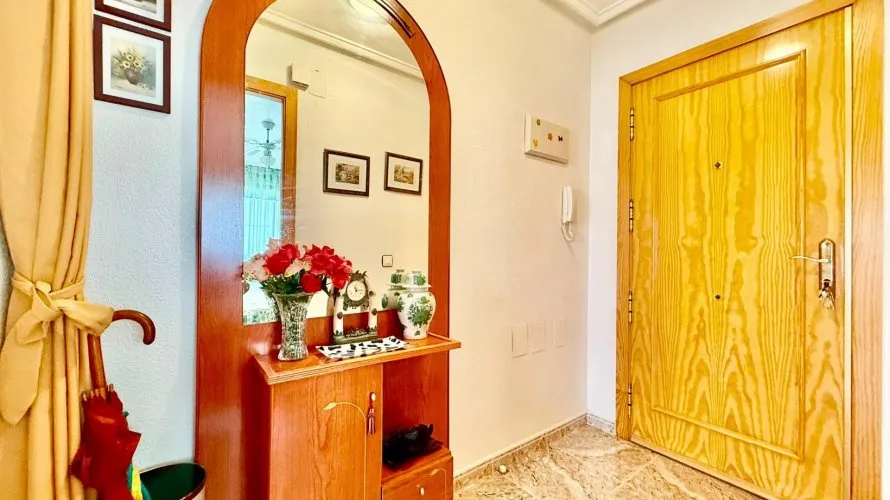 Apartment de 2 chambres à Torrevieja, Spain No. 3068 № 8
