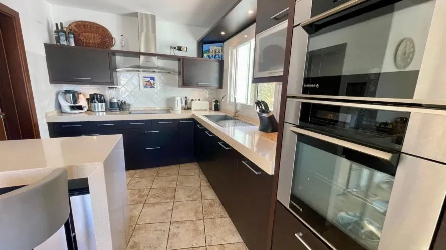 Villa de 229m² à Moraira, Spain No. 3284 № 14
