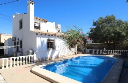 Apartment de 4 chambres à Cabo Roig, Spain No. 3233