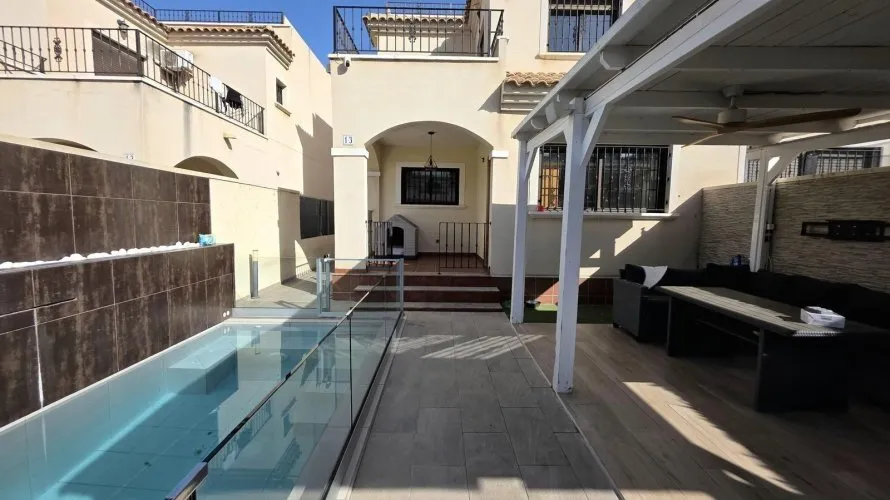 Villa de 114m² à Torrevieja, Spain No. 3155 № 5