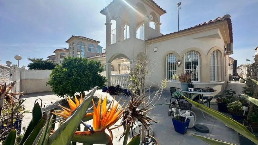 Villa de 80m² à Algorfa, Spain No. 3084 № 25