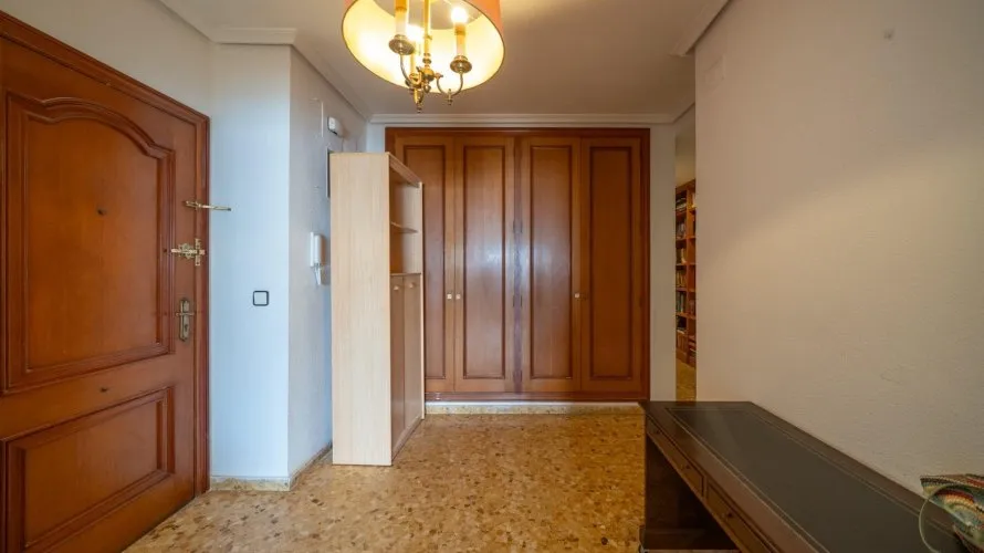 Квартира с 1 спальней в Аликанте, Испания №904 № 19