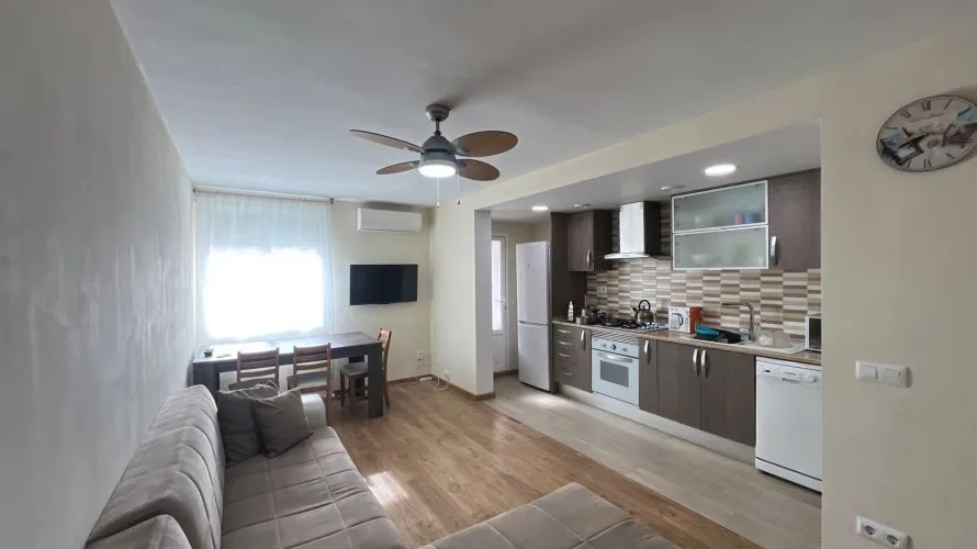 Квартира с 1 спальней в Валенсия, Испания №875 № 1