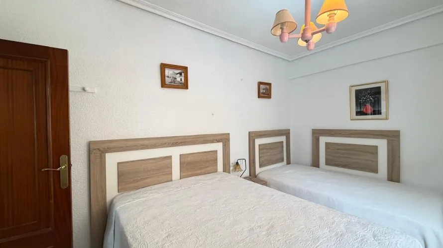Квартира с 3 спальнями в Торревьеха, Испания №2851 № 1