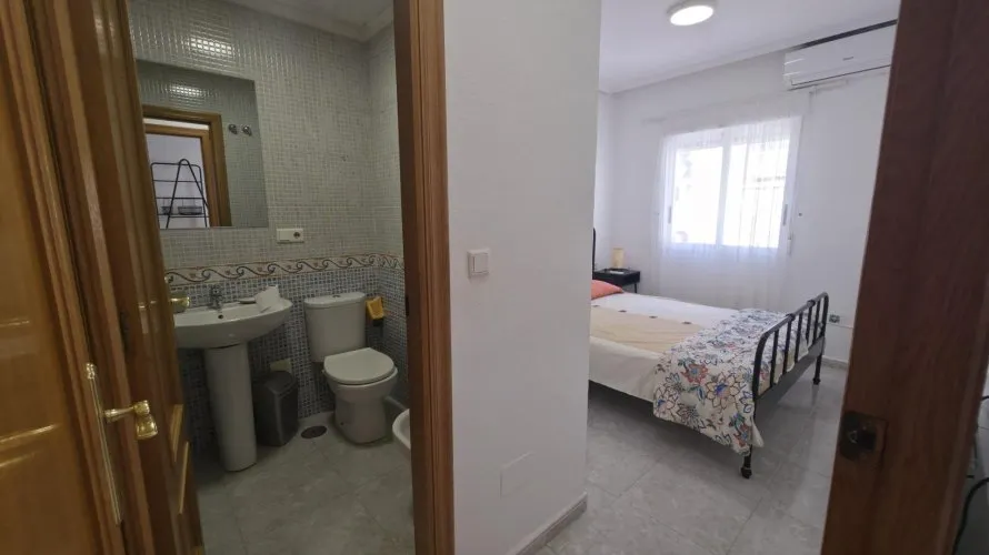 Квартира с 1 спальней в Торревьеха, Испания №2950 № 10