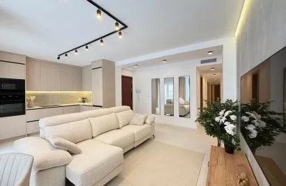 Квартира с 4 спальнями в Торревьеха, Испания №3046