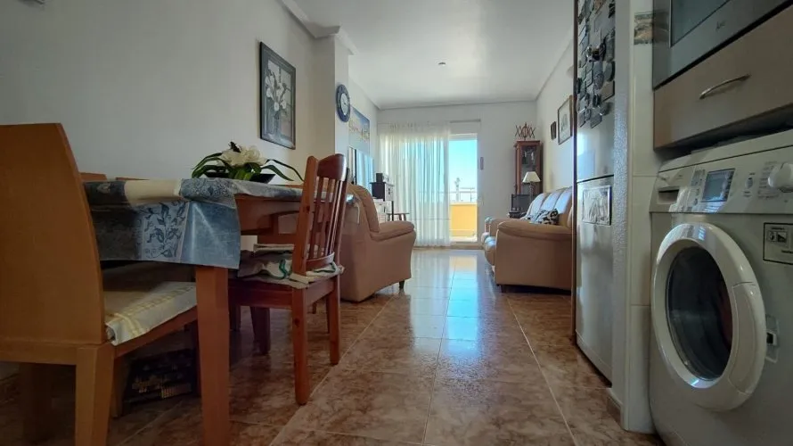 1 bedroom penthouse for sale, Torrevieja, Spain No. 124 № 8
