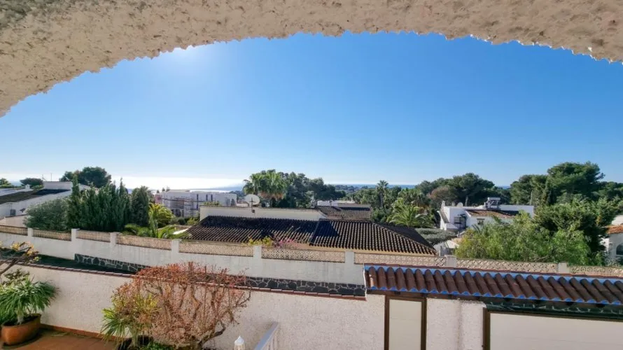 6 bedrooms villa for sale, Moraira, Spain No. 500 № 17