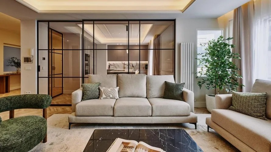 3 bedrooms apartment for sale, Madrid, Spain No. 697 № 3