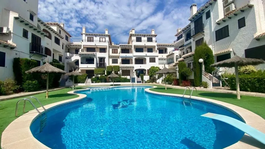 2 bedrooms apartment for sale, Cabo Roig, Spain No. 1352