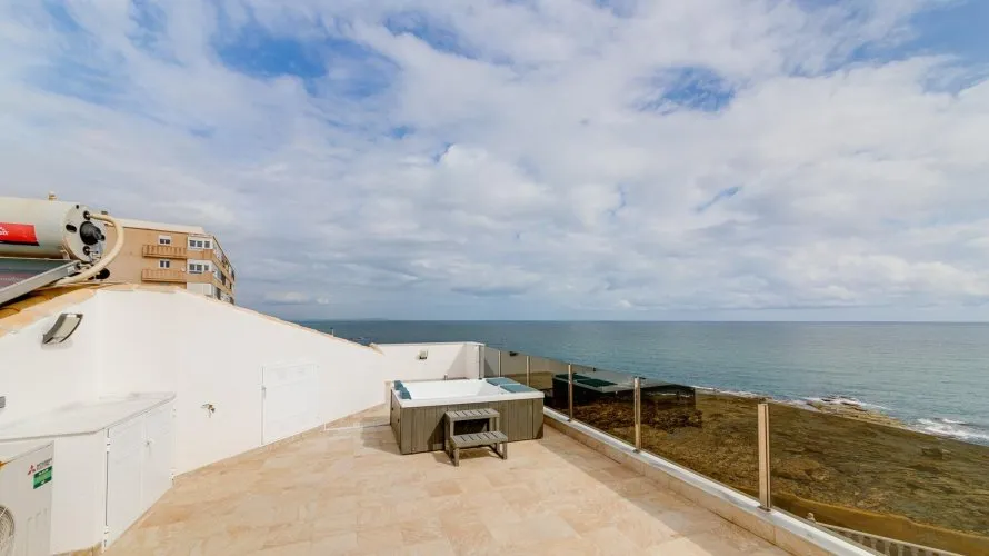 210m² villa for sale, Torrevieja, Spain No. 720