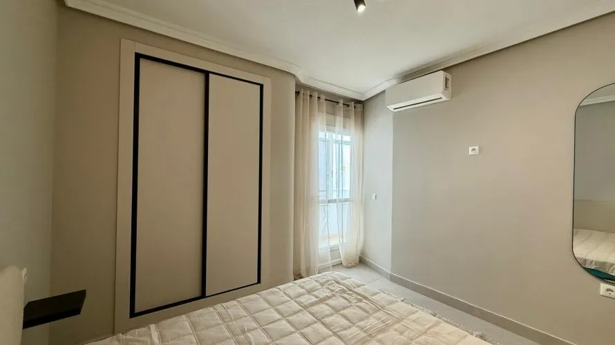2 bedrooms apartment for sale, Torrevieja, Spain No. 1426 № 9