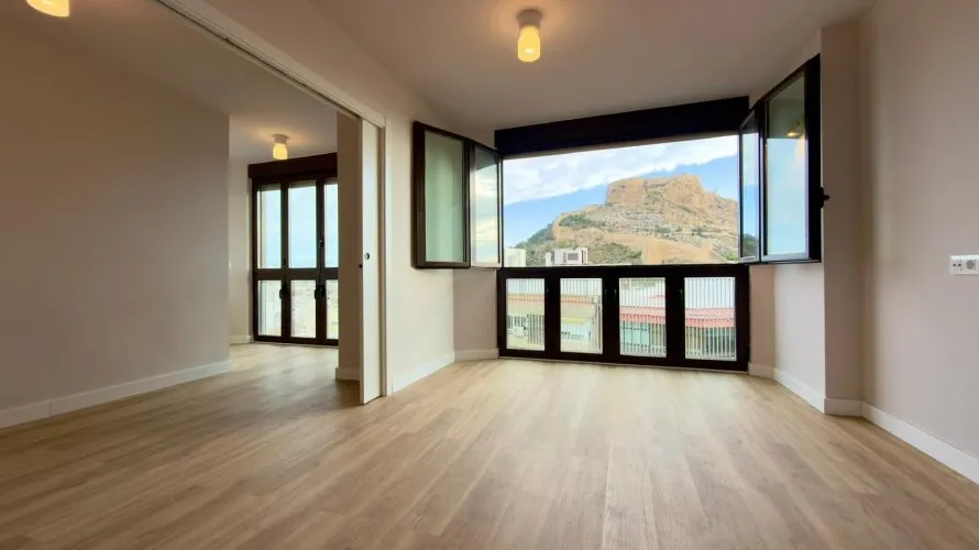 3 bedrooms apartment for sale, Alicante, Spain No. 183 № 28